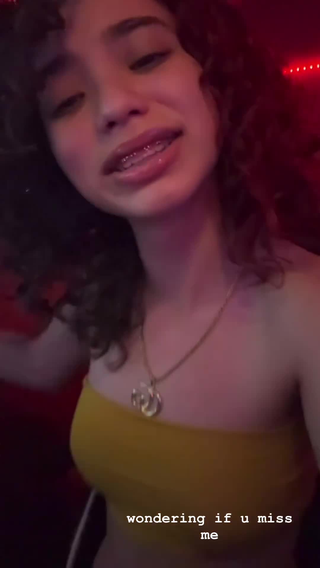 Prettyluhhangie — video 10