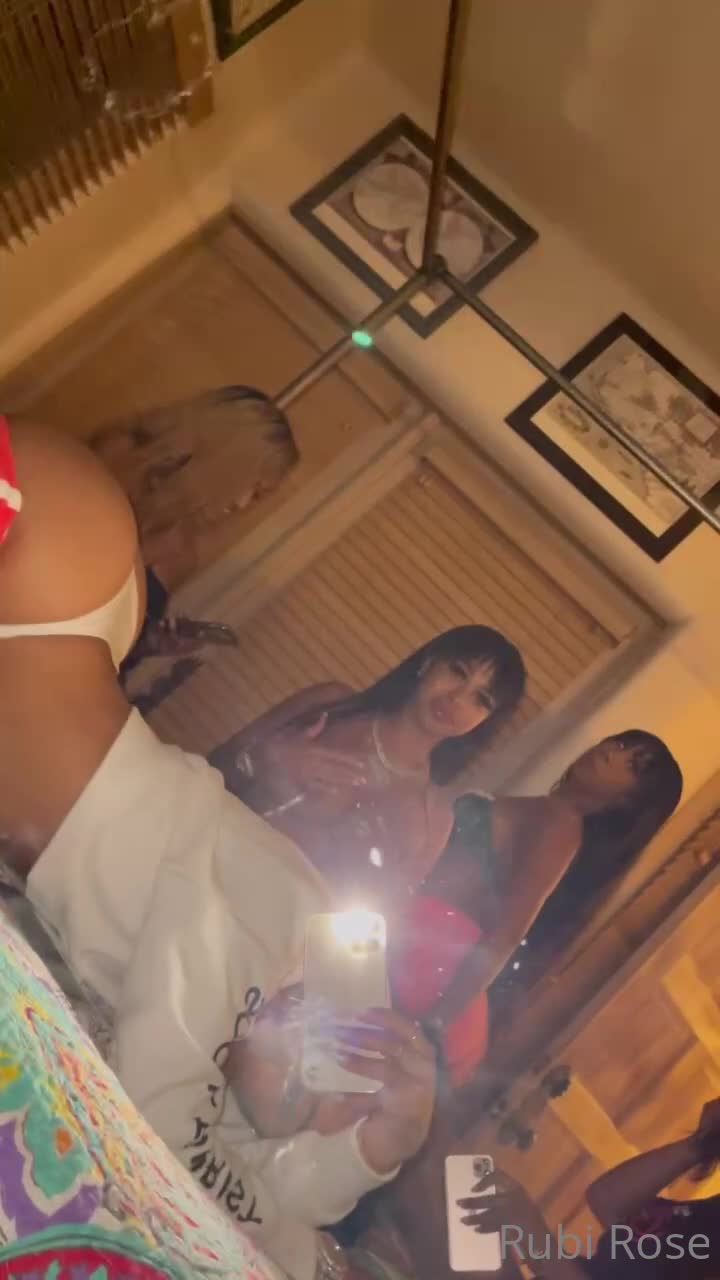 Rubixrose — video 10